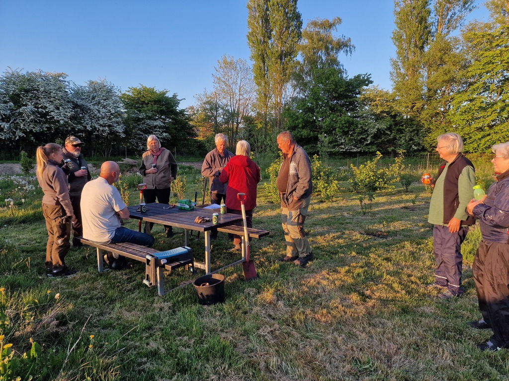 Kom og Lug – 16. april